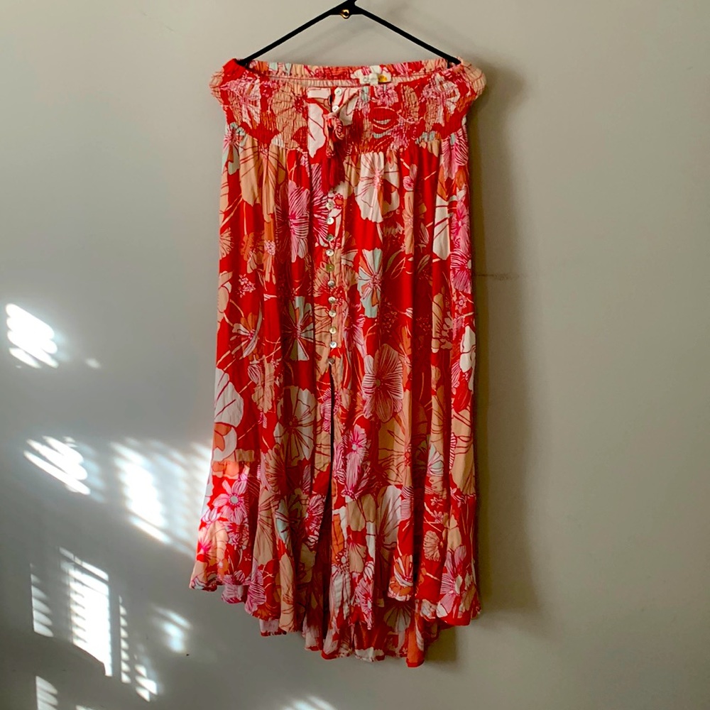 Maxi skirt